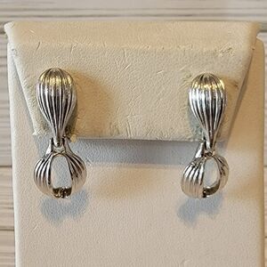 Vintage Monet Silver Tone Sculptural Dangle Clip On Earrings Modernist 80s 90s